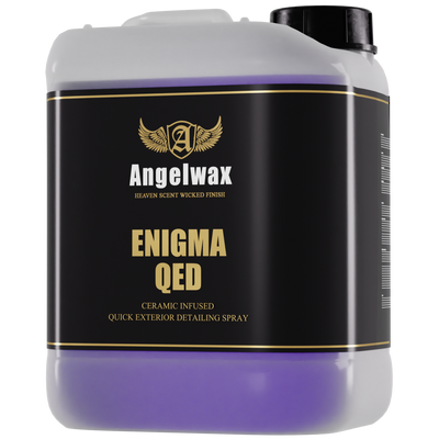 Enigma Q.E.D - Quick Detailer sur base céramique pour entretenir votre traitement à la cire Enigma ou tout autre traitement céramique.